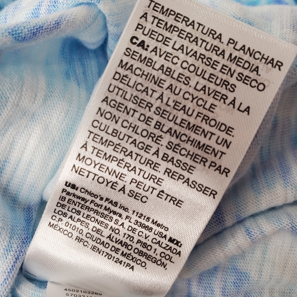 CHICO'S Blue White Print High Low Hem Tunic Tee 3/4 Sleeve V Neck Sz 3 XL - Picture 6 of 6